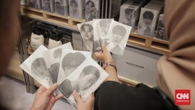 Fanboy Nginep hingga Mau Datang Berkali-kali ke BTS POP-UP MONOCHROME