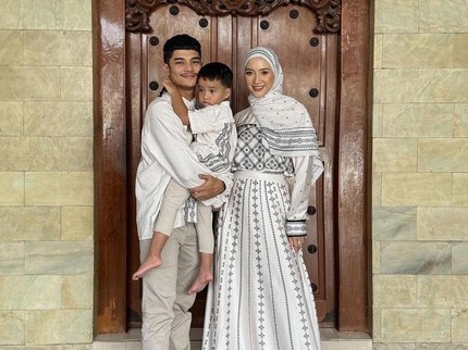 7 Potret Tampan Zee Anak Erica Putri di Usia 4 Th yang Jarang Tersorot