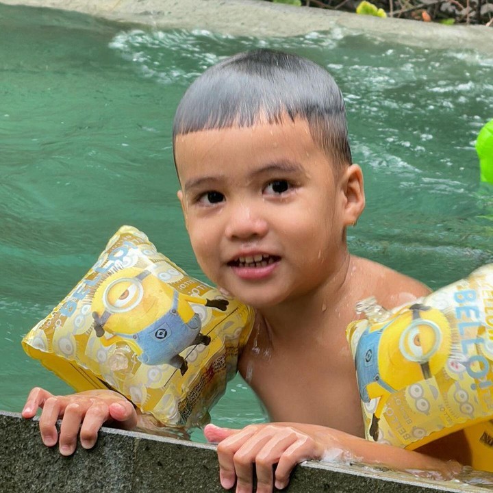 <p>Erica melahirkan anak laki-lakinya pada 13 Oktober 2020. Si Kecil yang kini berusia 4 tahun pun memiliki nama yang penuh makna yakni Zeev Andrea Zee. (Foto: Instagram: @ericaputrii)</p>