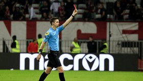 Final Euro: Pernah Rugikan Timnas U-23, Letexier Disorot Eks Wasit Top