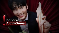 img-title Bawa Piala Baeksang Arts Awards 2024, Kim Soo Hyun: Saya Beruntung