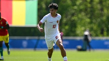 Kabar Sport CNN Terbaru : Vanenburg Respons Rumor Struick dan Marselino Gabung Timnas U-23