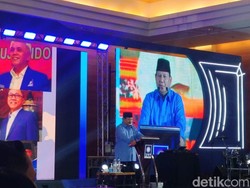 Prabowo Cerita Jokowi Perintahkan Semua Menteri Beri Data ke Dirinya