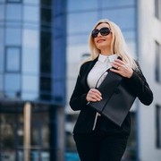 6 Hal yang Dilakukan Perempuan Kuat saat Menghadapi Tantangan, Yuk Terapkan!