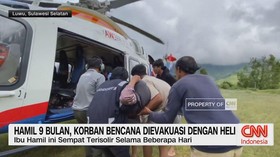 VIDEO: Hamil 9 Bulan, Korban Bencana Dievakuasi Dengan Heli