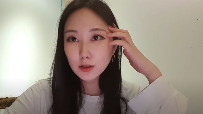 Jiah mengaku terkejut karena videonya viral.  Ia juga berterima kasih pada netizen banyak yang peduli dengannya.