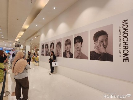 Spesial Buat ARMY, Ini Spot Foto Seru di BTS POP-UP: MONOCHROME