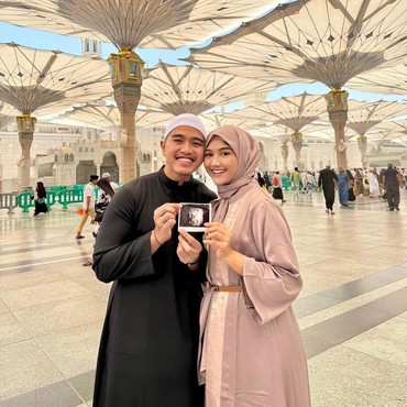 Kaesang Pangarep Umumkan Erina Gudono Hamil Anak Pertama