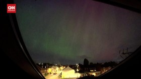 VIDEO: Penampakan Cantik Aurora Borealis di Langit Nottingham Inggris