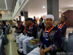 Jadi Calon Jemaah Haji Termuda, Zulfikar Sedih Gantikan Ayah yang Sakit