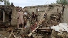 FOTO: Hancur Afghanistan Diterjang Banjir, 300 Orang Tewas