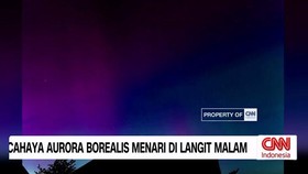 VIDEO: Cahaya Aurora Borealis Menari di Langit Malam