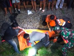 Pria di Blitar Tewas Tabrakkan Diri ke KA Malabar