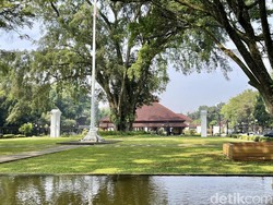 Mengenali Sejarah dan Melihat Bagian Dalam Pendopo Kota Bandung