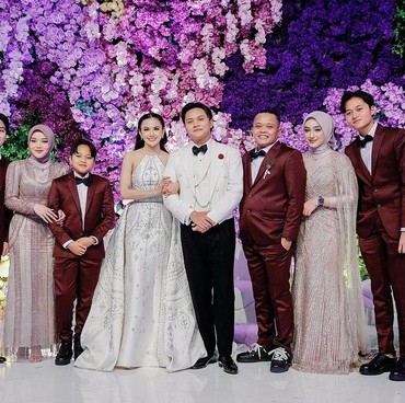 Terpopuler: Shantyka & Sule di Nikahan Iky-Lini Vs Irwan Chandra Hormati Lee Jeong Hoon