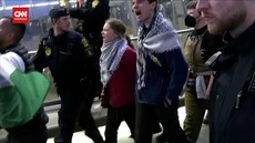 VIDEO: Greta Thunberg Demo Pro-Palestina di Final Eurovision Swedia