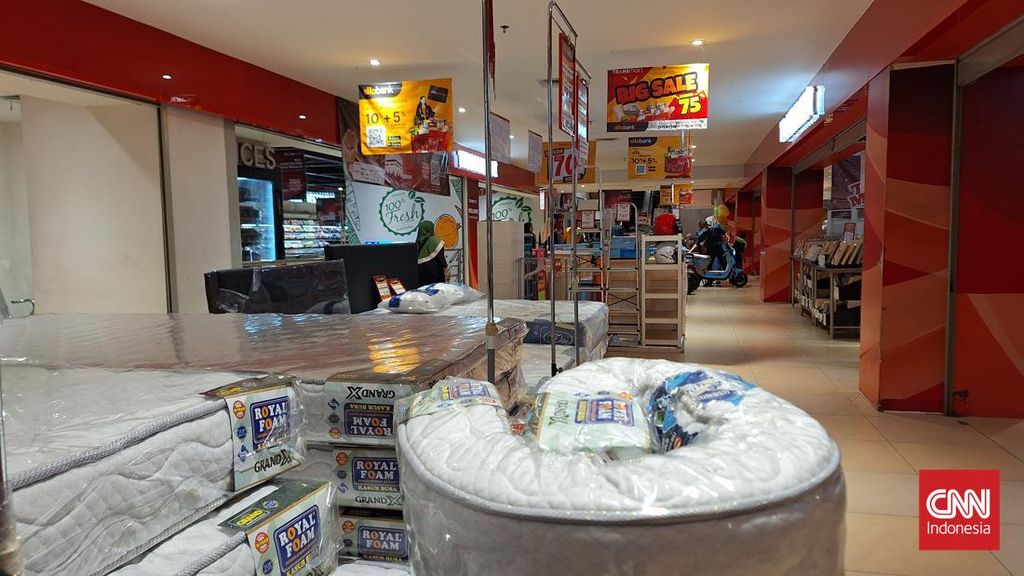 Transmart Full Day Sale, Bed Cover sampai Karpet Diskon 50% + 10%