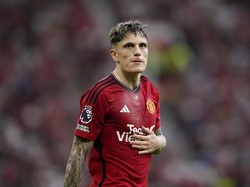 Alejandro Garnacho Unggah Foto 007, Sindir Phil Foden?