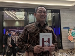 Hendi Eks Walkot Semarang Luncurkan Buku Model Tata Kelola Kota Cerdas