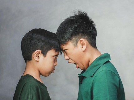 Cara Mengajari Anak Hadapi Teman yang Mengganggu, Haruskah Dibalas? Ini Kata Psikolog