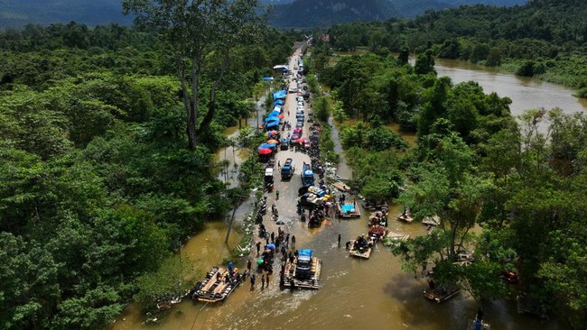 Kementerian ESDM menyebut berada di ranking ke-14 dalam daftar negara nan terancam rusak lantaran perubahan iklim.