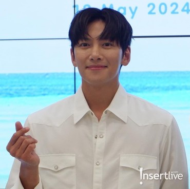 Ji Chang Wook Merasa Terhormat Bisa Pakai Nama Choi Yong Pil Penyanyi Legenda Korea