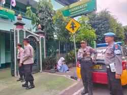 Heboh Siswa Nyebur Selokan-Dilempari Saat Ricuh Pelajar di Jogja
