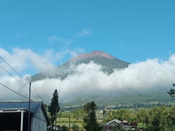 Bayu..Bayu.. Dikasih Hati Minta Jantung di Gunung Slamet