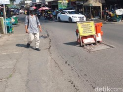 Lubang di Pasar Kordon Bandung yang Bikin Khawatir