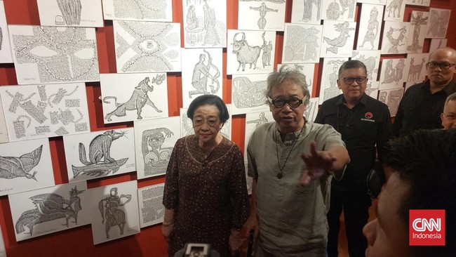 Seniman asal Yogyakarta, Butet Kartaredjasa menggelar pameran tunggal di Galeri Nasional, Jakarta.