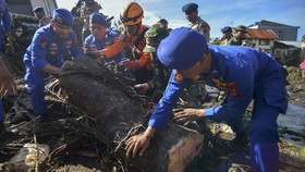 FOTO: Pencarian Korban Banjir Bandang Sumbar