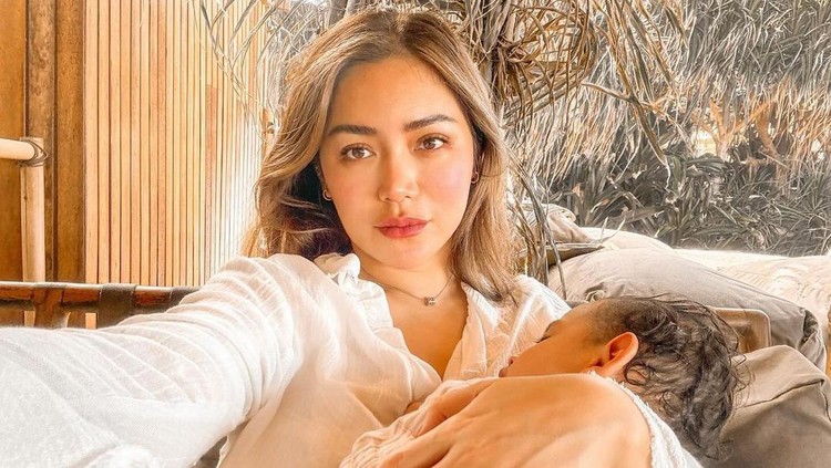 Potret Ultah Kedua Don Anak Jessica Iskandar