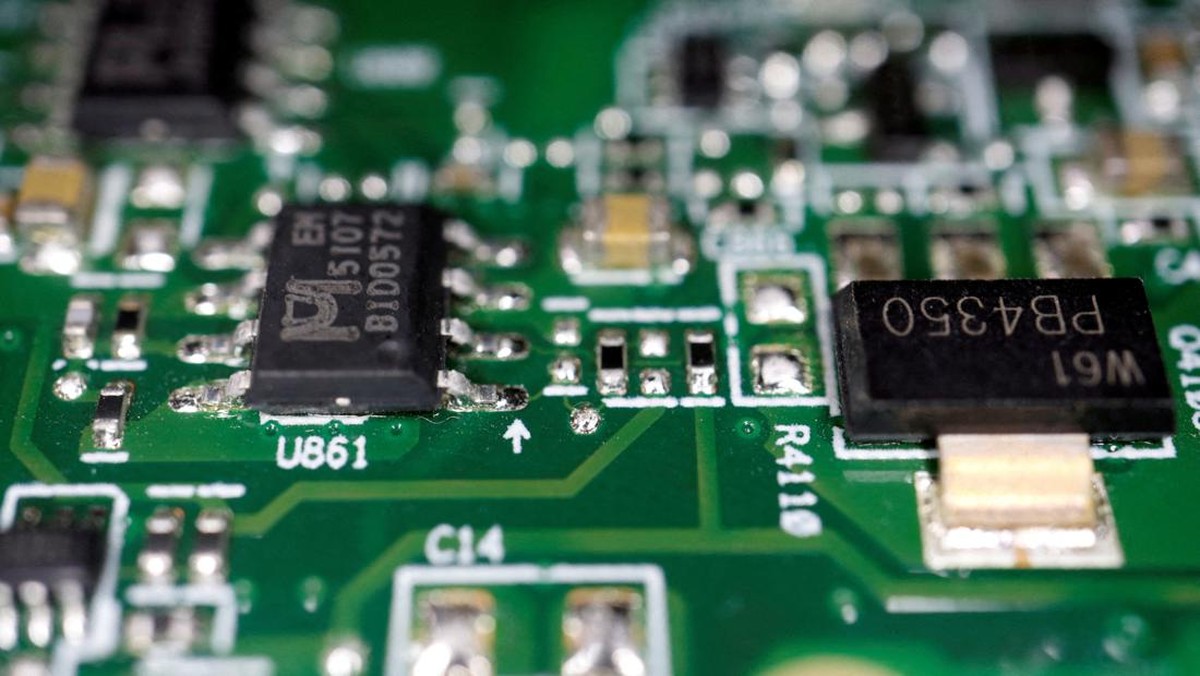 Sumitronomics 4.0: Strategi Non-Alignment Digital Indonesia