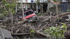 BNPB: Korban Banjir Sumbar 61 Meninggal Dunia, 14 Masih Hilang