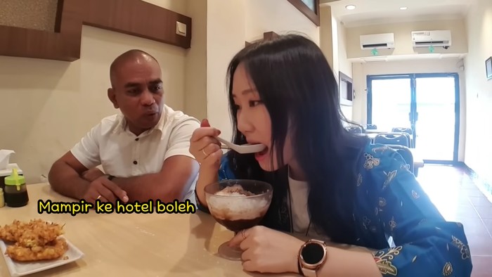 YouTuber Korea Dapat Perlakuan Genit dari ASN saat Liburan di Manado