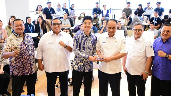 Sebagai unicorn ketujuh di Indonesia, Ajaib telah menjadi platform investasi saham terbesar dan salah satu platform jual beli aset kripto terbesar dalam negeri.
