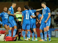 Persib Sikat Bali United, Bobotoh: Assalamualaikum Final