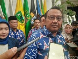 Demokrat Ungkap Bey Machmudin Tak Mau Lanjut ke Pilgub Jabar 2024