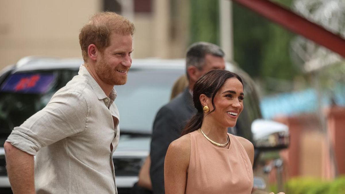 Sinyal Damai, Harry dan Meghan Markle Menginap di Kediaman Kerajaan