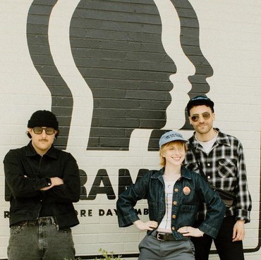 Lirik Lagu Decode - Paramore