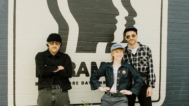 Lirik Lagu Decode - Paramore