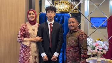 img-title Pesona Tampan Anak Jadi Sorotan, Narji: Umur Segitu Gue Juga Diidam-idamkan