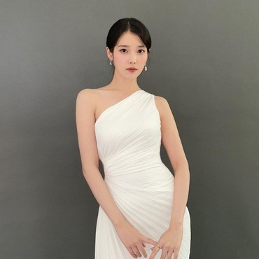 Selain 4 Rumah Mewah, Ini Aset Kekayaan IU pada Usia 30