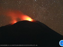 Gunung Ile Lewotolok Meletus 14 Kali Pagi Ini, Jarak Rekomendasi Diperluas