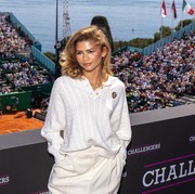 Get The Look: Gaya Quiet Luxury Terinspirasi Tenis Ala Zendaya di Tur Film Challengers