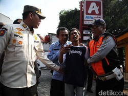 Dishub DKI-Disnaker Bakal Beri Pembinaan-Pelatihan ke Jukir Liar
