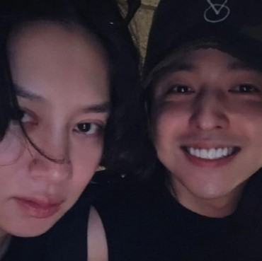 Heechul Suju Meet Up Bareng Kim Ki Bum, Penampilan Jadi Sorotan