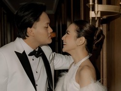 Love is in the Air! Rizky Febian dan Mahalini Rilis Klip Lagu Bermuara