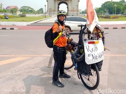 Pesepeda Jakarta Tiba di Makkah Tapi Tak Bisa Berhaji, Kenapa ya?