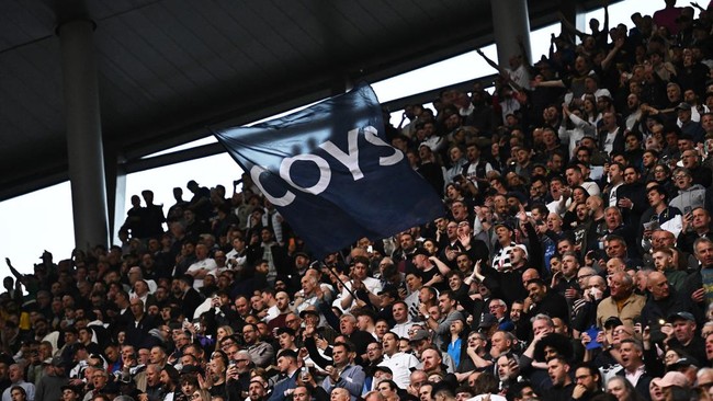 Fans Spurs Kecewa Berat dengan Gol Manchester City, Bikin Arsenal Tetap Tersungkur